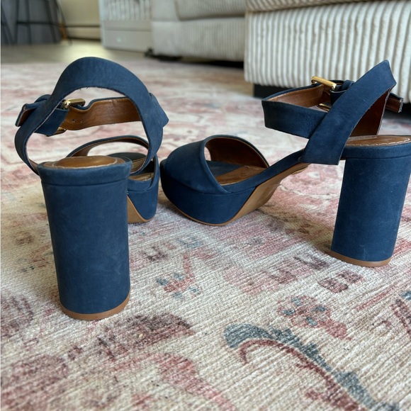 L’intervalle Platform Heels - Picture 5 of 6